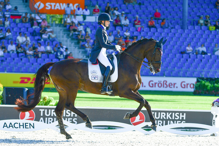 Ashley Holzer Hawtins USA by Sarah Miller MacMillan photo DSC 6855