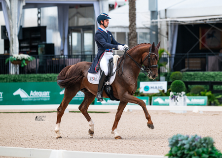 Christian Simonson on Fleau De Baian Centre Line Media