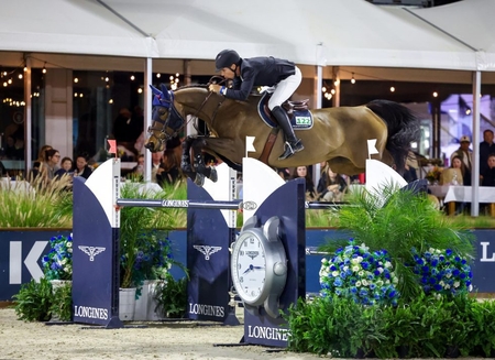 Karl Cook on Foxy de la Roque High Desert Photo