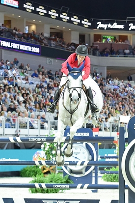 Katie Dinanon Out of the Blue SCF Sarah Miller forMacMillan Photography