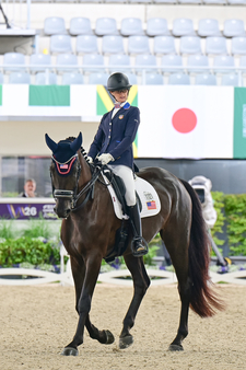 Marie Vonderheyden and Fan Tastico H by Sarah Miller DSC 1444