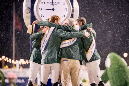 The Irish during the medal ceremony Liz Gregg
