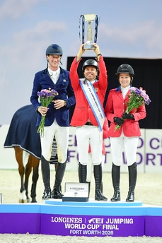 WorldCuppodium Sarah Miller for MacMillan Photography